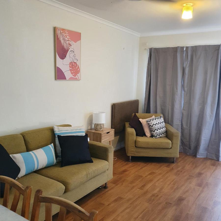 Bargara Motor Inn - Pet Friendly Exteriör bild