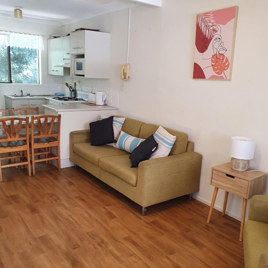 Bargara Motor Inn - Pet Friendly Exteriör bild