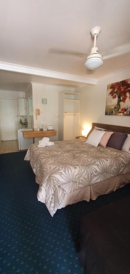 Bargara Motor Inn - Pet Friendly Exteriör bild